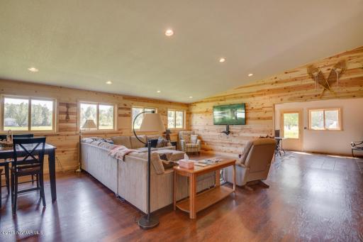 17542 Inlet Road, Angle Inlet, MN 56711