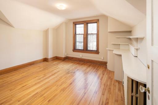 2216 Newton Avenue S, Minneapolis, MN 55405