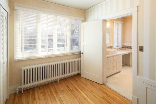 2216 Newton Avenue S, Minneapolis, MN 55405