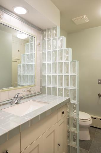 2216 Newton Avenue S, Minneapolis, MN 55405