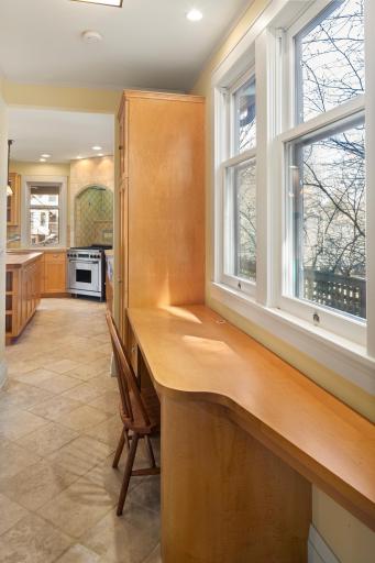 2216 Newton Avenue S, Minneapolis, MN 55405