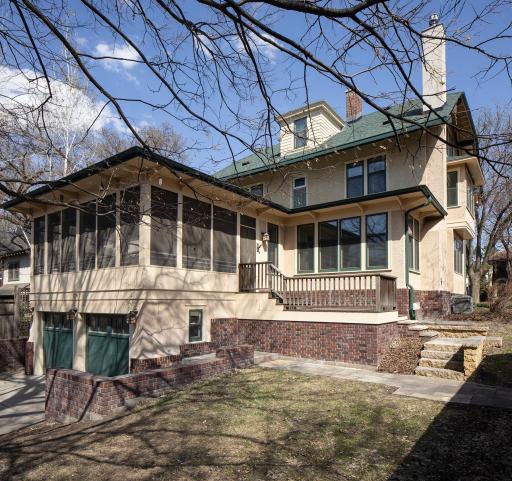 2216 Newton Avenue S, Minneapolis, MN 55405