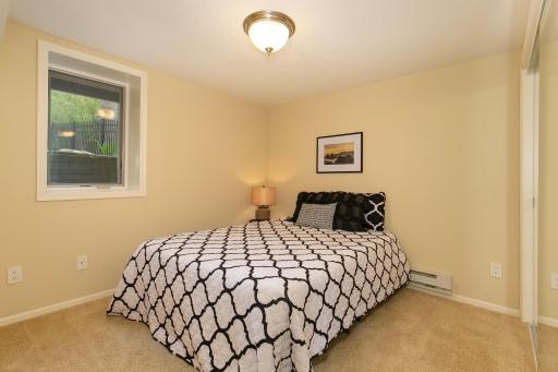 9249 Lake Riley Boulevard, Chanhassen, MN 55317