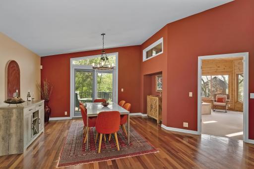 9249 Lake Riley Boulevard, Chanhassen, MN 55317