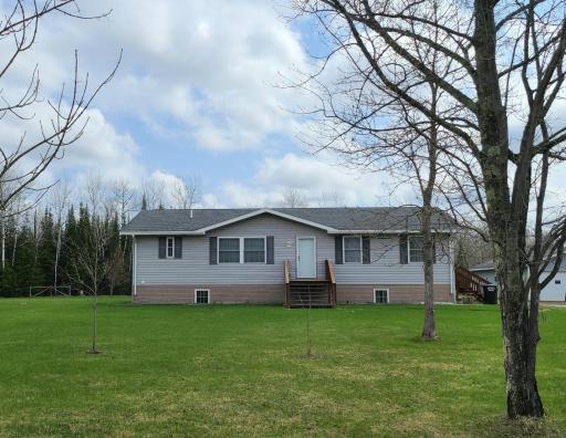 4178 Town Road 214, International Falls, MN 56649