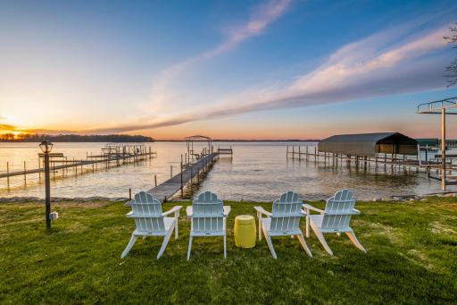4265 Cottonwood Lane, Excelsior, MN 55331