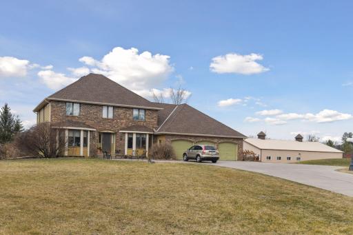 222 Medina Road, Wayzata, MN 55391