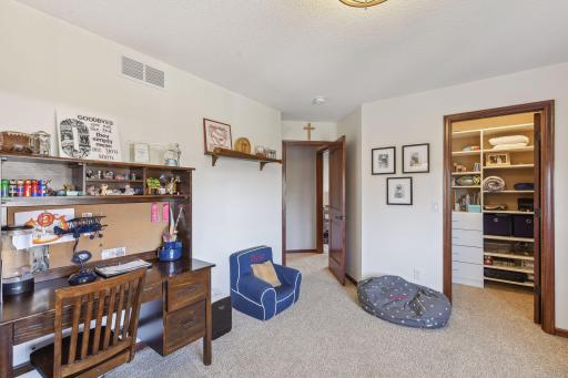 17851 63rd Avenue N, Maple Grove, MN 55311