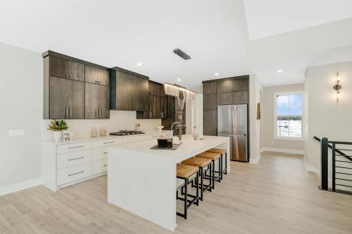 10467 56th Place N, Lake Elmo, MN 55042
