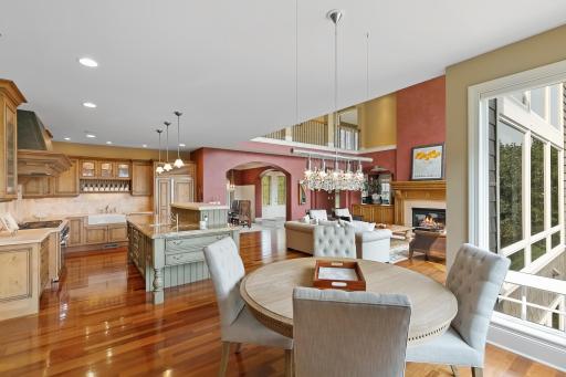 19019 Vogel Farm Trail, Eden Prairie, MN 55347