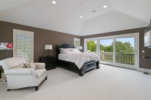 19019 Vogel Farm Trail, Eden Prairie, MN 55347