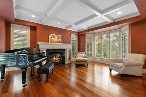 19019 Vogel Farm Trail, Eden Prairie, MN 55347