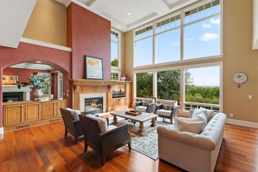 19019 Vogel Farm Trail, Eden Prairie, MN 55347