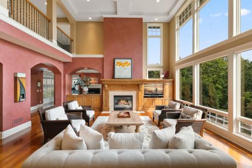 19019 Vogel Farm Trail, Eden Prairie, MN 55347