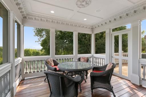 19019 Vogel Farm Trail, Eden Prairie, MN 55347
