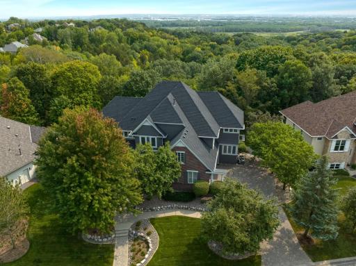 19019 Vogel Farm Trail, Eden Prairie, MN 55347