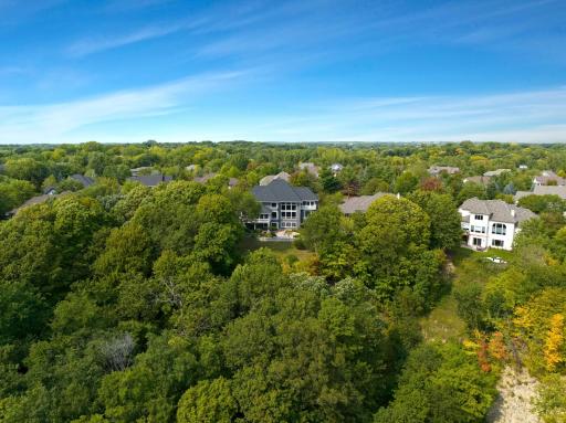 19019 Vogel Farm Trail, Eden Prairie, MN 55347