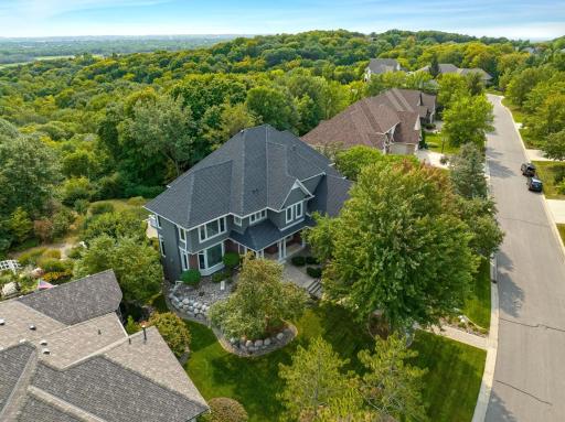 19019 Vogel Farm Trail, Eden Prairie, MN 55347