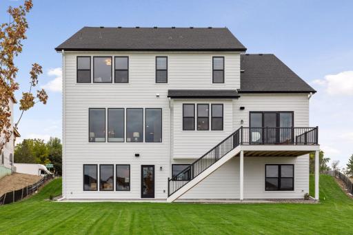 17005 48th Avenue N, Plymouth, MN 55446