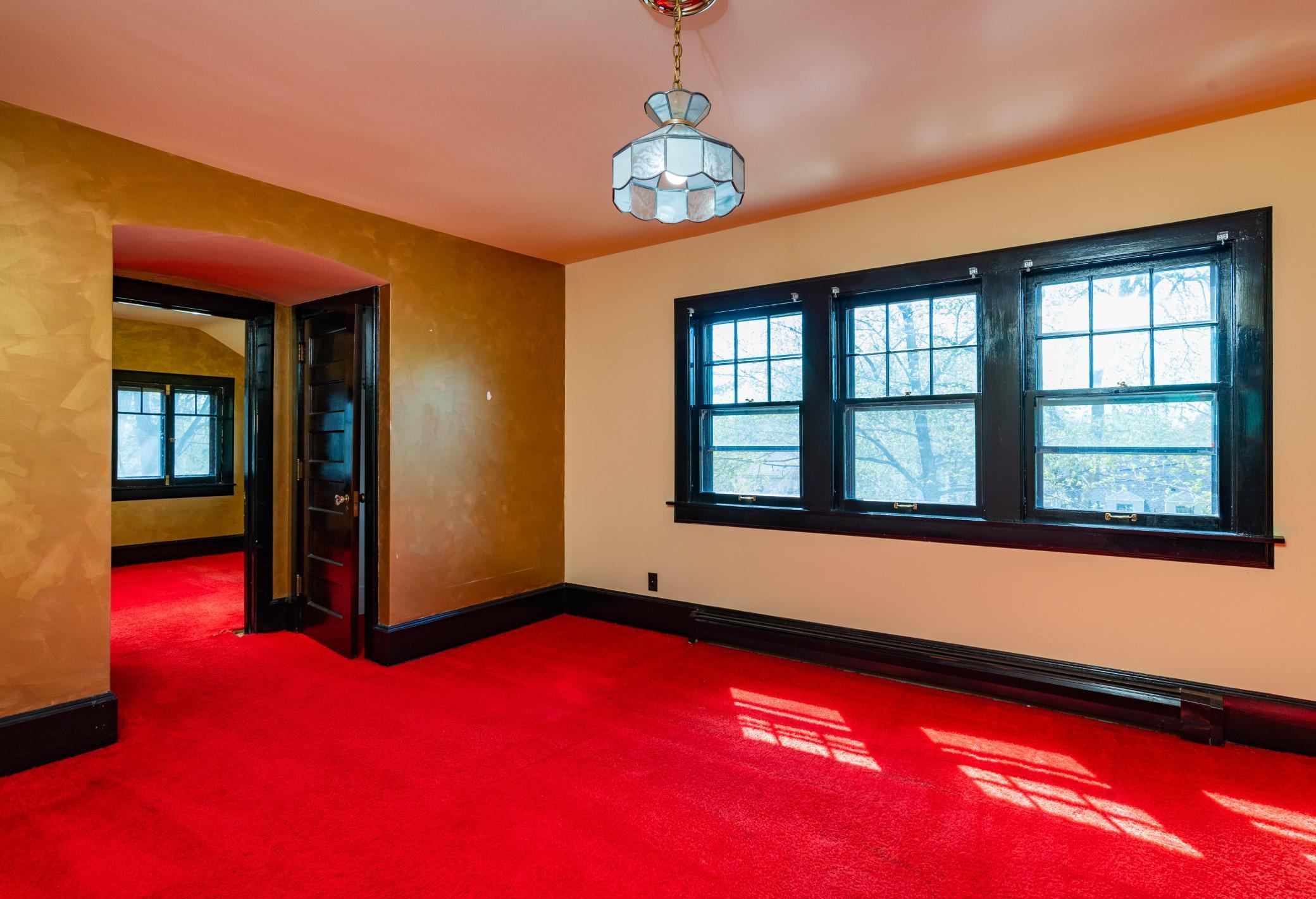 Spacious Bedroom With Attached Private Suite