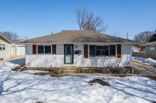 3 bed 2 bath home for sale 3410 19th Ave NW Rochester MN 55901