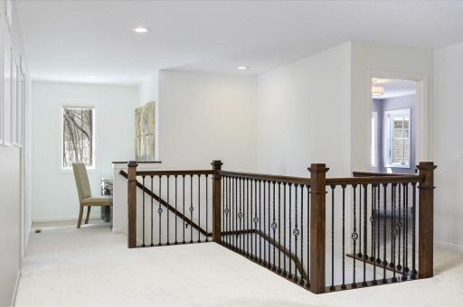 5410 Shenandoah Lane N, Plymouth, MN 55446
