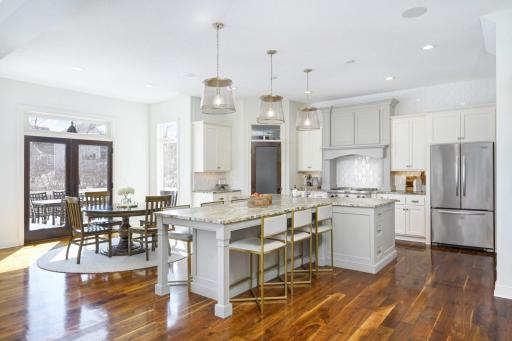 5410 Shenandoah Lane N, Plymouth, MN 55446