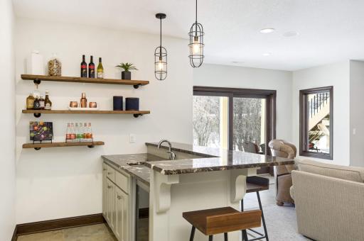 5410 Shenandoah Lane N, Plymouth, MN 55446