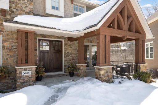 5410 Shenandoah Lane N, Plymouth, MN 55446