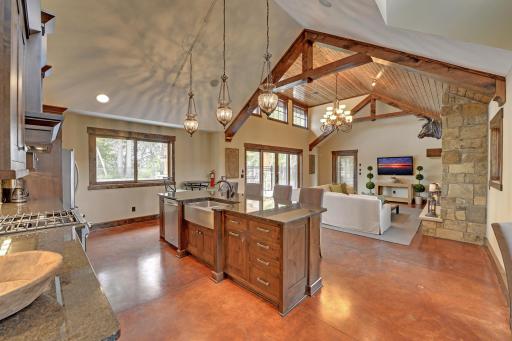 5410 Shenandoah Lane N, Plymouth, MN 55446
