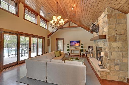 5410 Shenandoah Lane N, Plymouth, MN 55446
