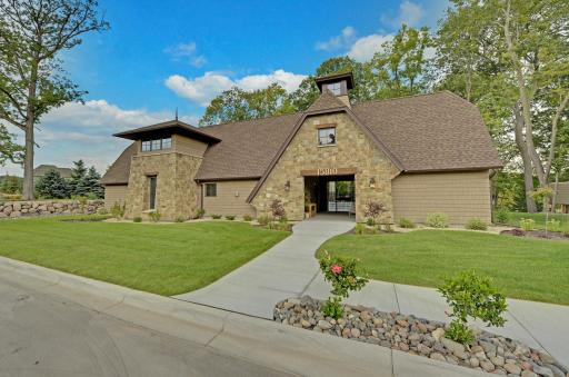 5410 Shenandoah Lane N, Plymouth, MN 55446