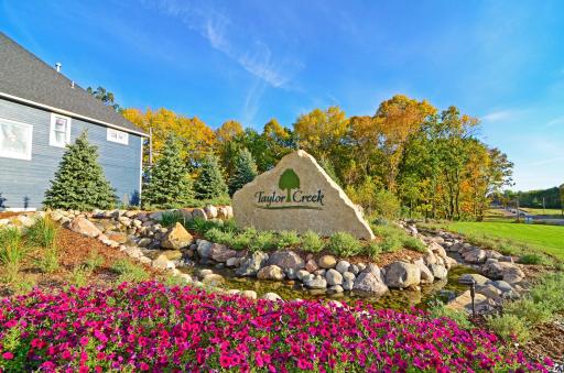 5410 Shenandoah Lane N, Plymouth, MN 55446