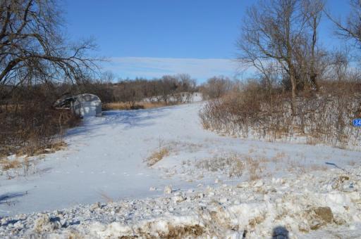3402 N Games Lake Avenue, New London, MN 56273