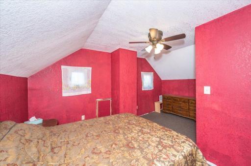 4119 E 2nd Street, Superior, WI 54880