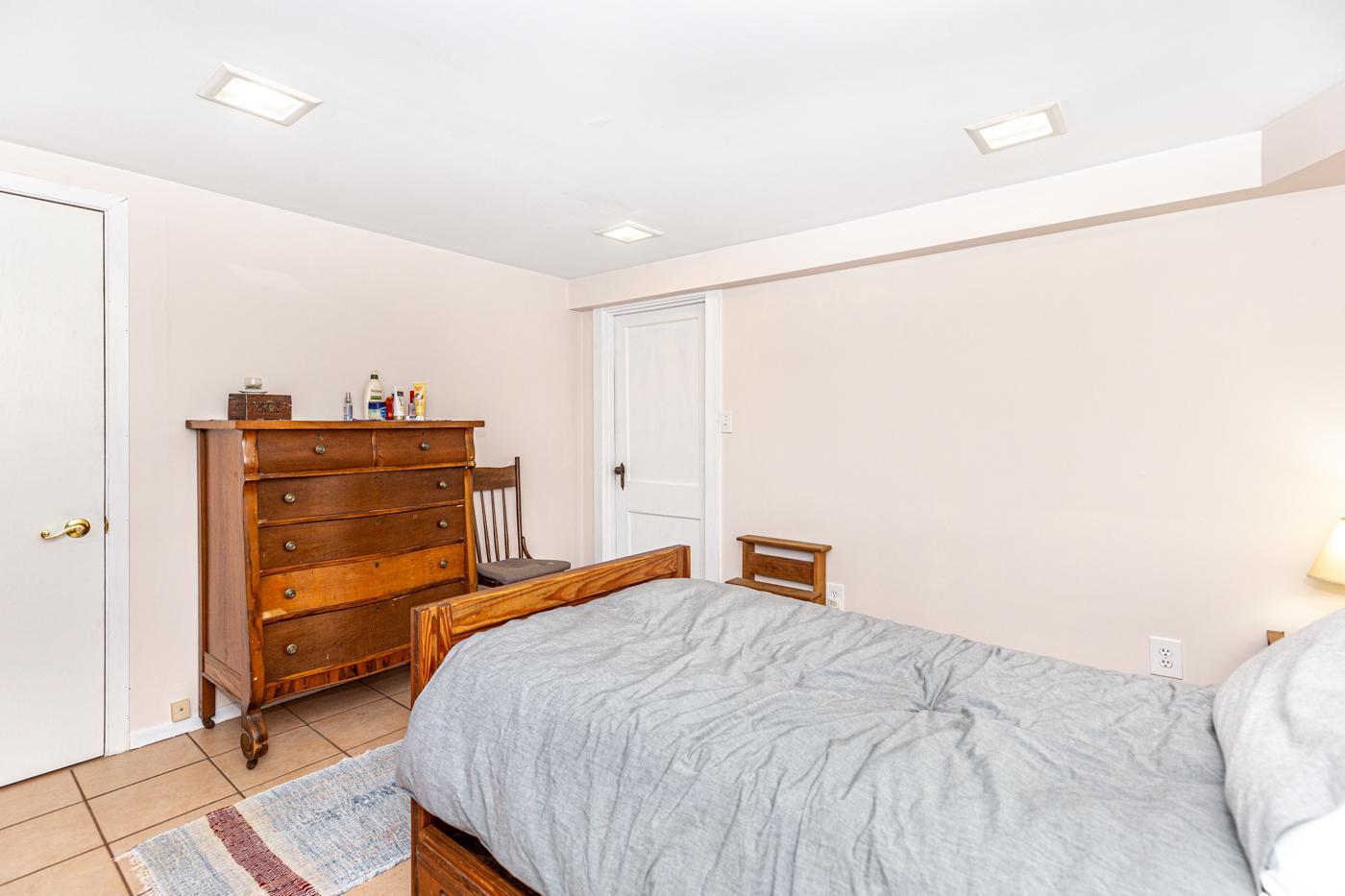 Basement bed 4