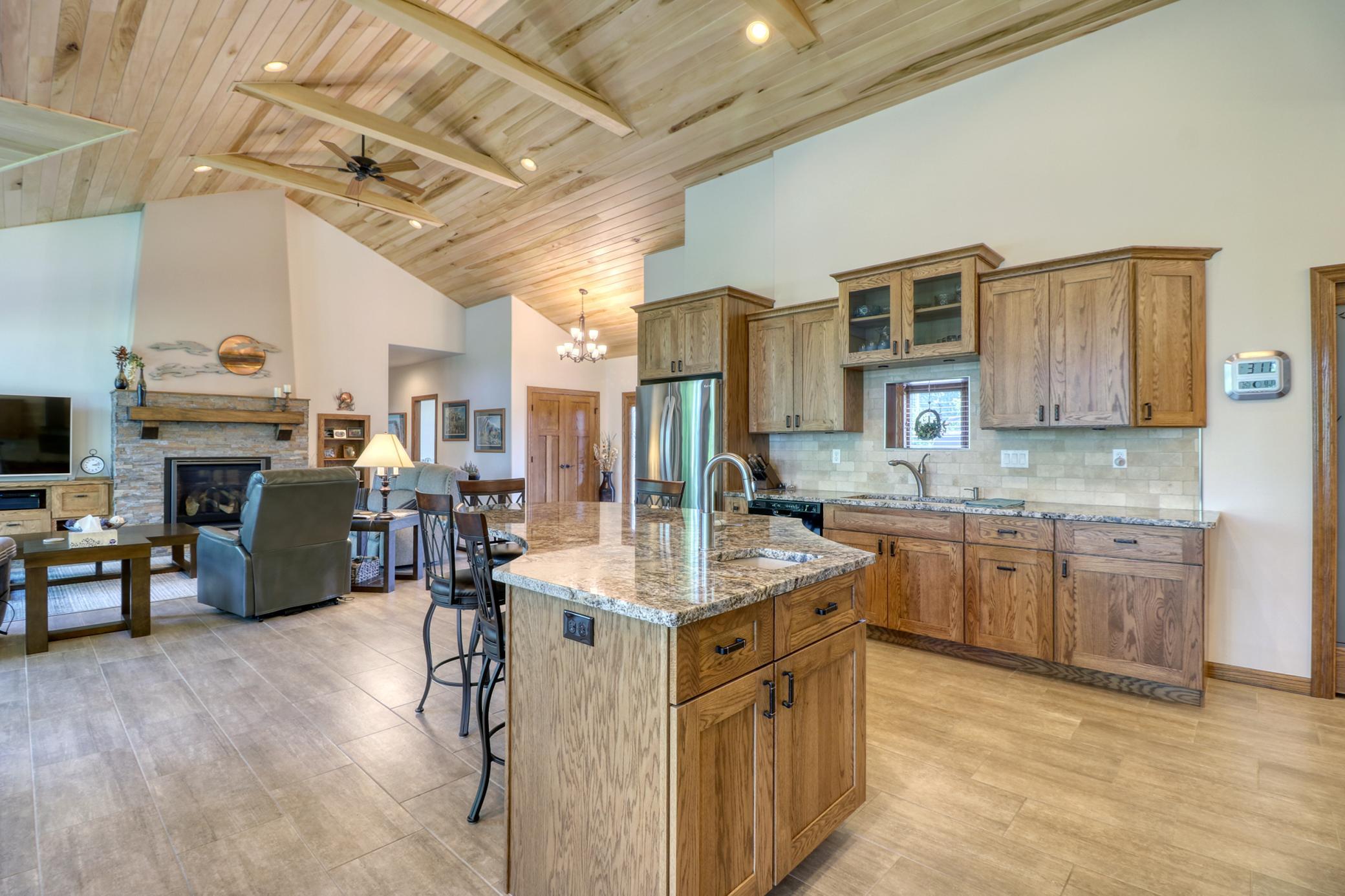 Kitchen1_1 (7).jpg