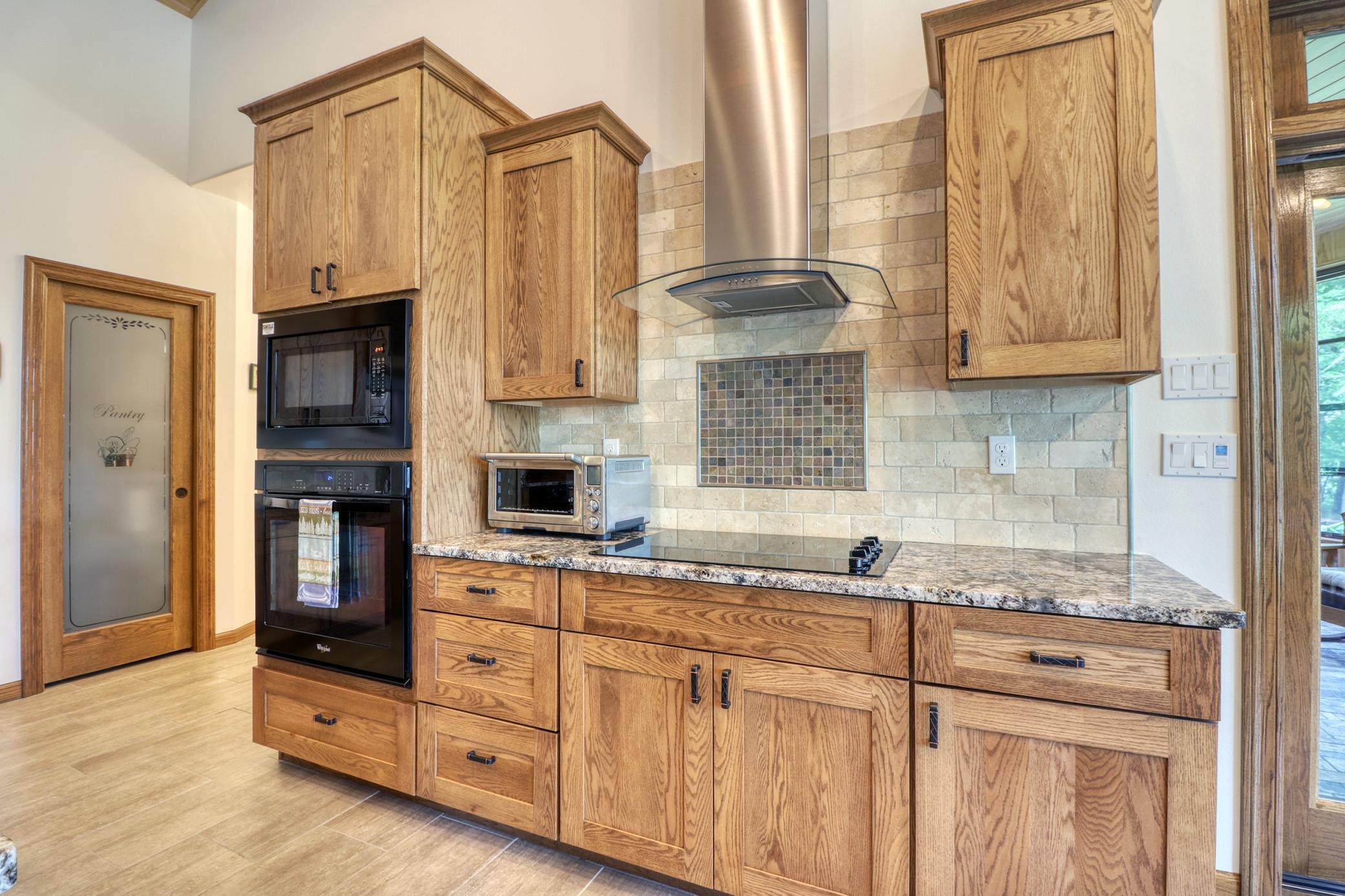 Kitchen1_6 (5).jpg