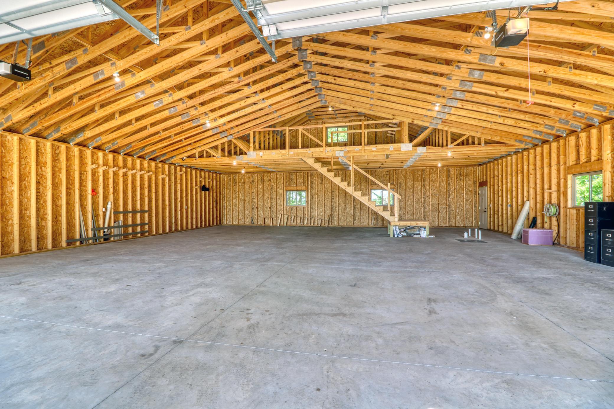 Shed_interior1_2.jpg