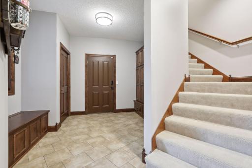 21685 Boulder Creek Drive, Lakeville, MN 55044
