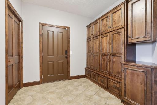 21685 Boulder Creek Drive, Lakeville, MN 55044
