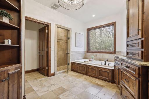 21685 Boulder Creek Drive, Lakeville, MN 55044