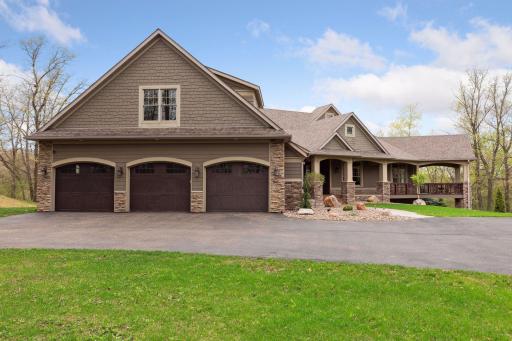 21685 Boulder Creek Drive, Lakeville, MN 55044
