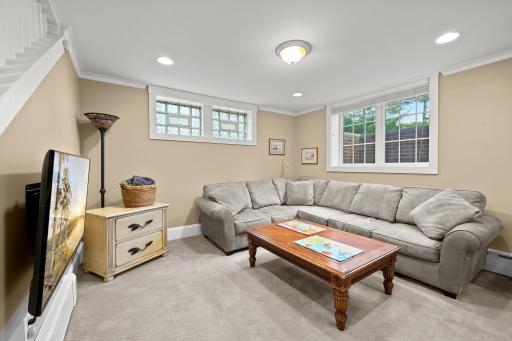 4428 Dupont Avenue S, Minneapolis, MN 55419