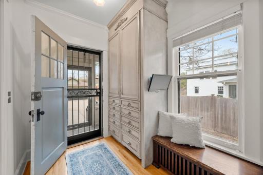 4428 Dupont Avenue S, Minneapolis, MN 55419