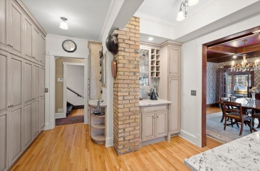 4428 Dupont Avenue S, Minneapolis, MN 55419
