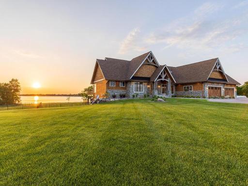 6789 Old Viking Boulevard NW, Nowthen, MN 55303