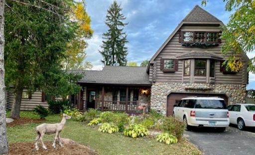 Summer front yard view