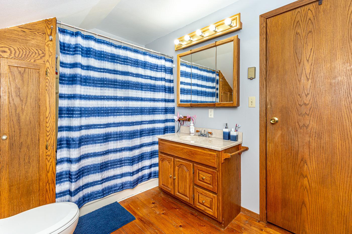 Upper Bath