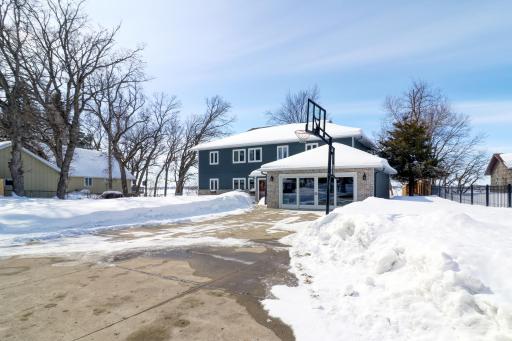 22352 Linden Park Road, Detroit Lakes, MN 56501